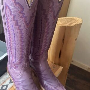 ISO- Lucchese Purple Heeled Boots